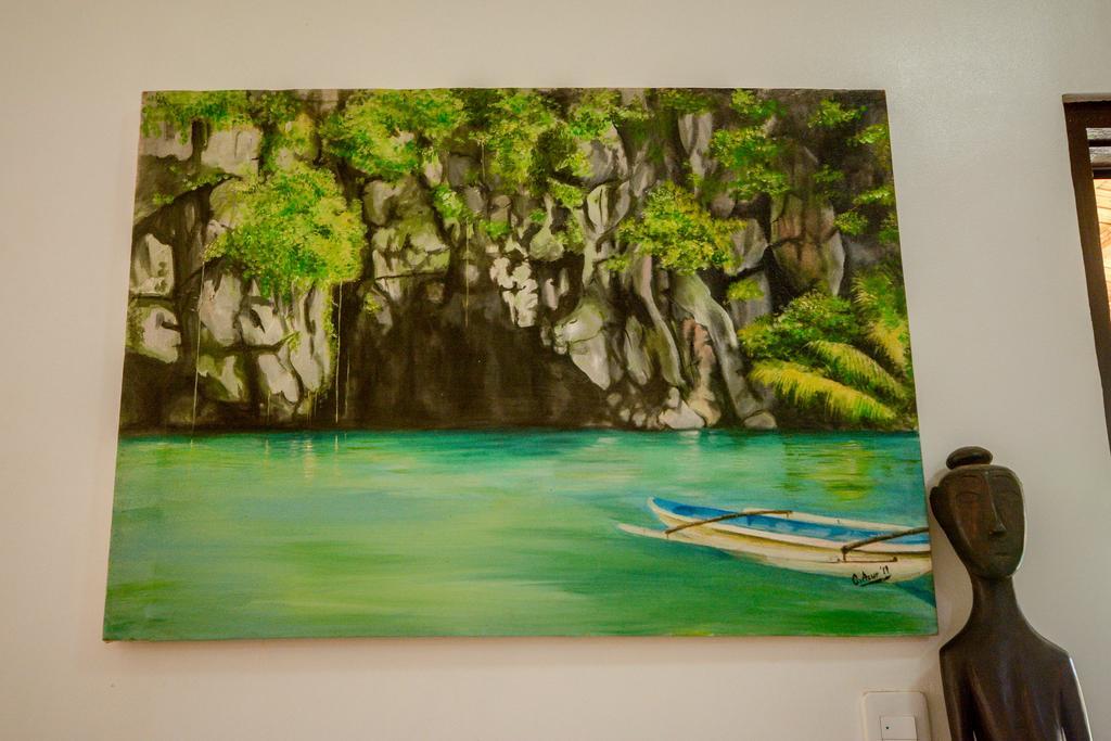 Hilltop Pool And Villa Puerto Princesa Exterior foto